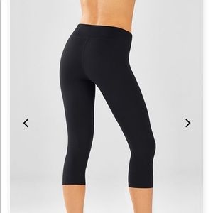 Fabletics Salar capri leggings